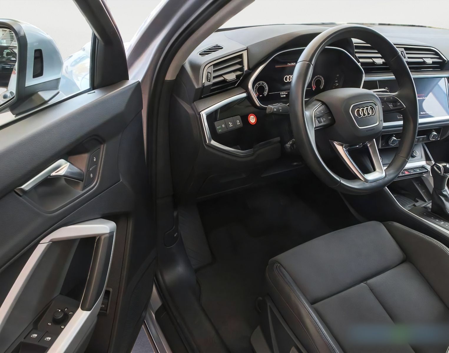 Audi Q3 Sportback 40 TDI - Samsaru's Car Outlet