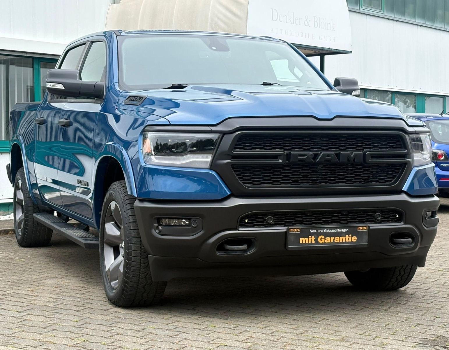 Dodge RAM 1500 5.7l Crew Cab, 4x4 Built To Serve,Sound