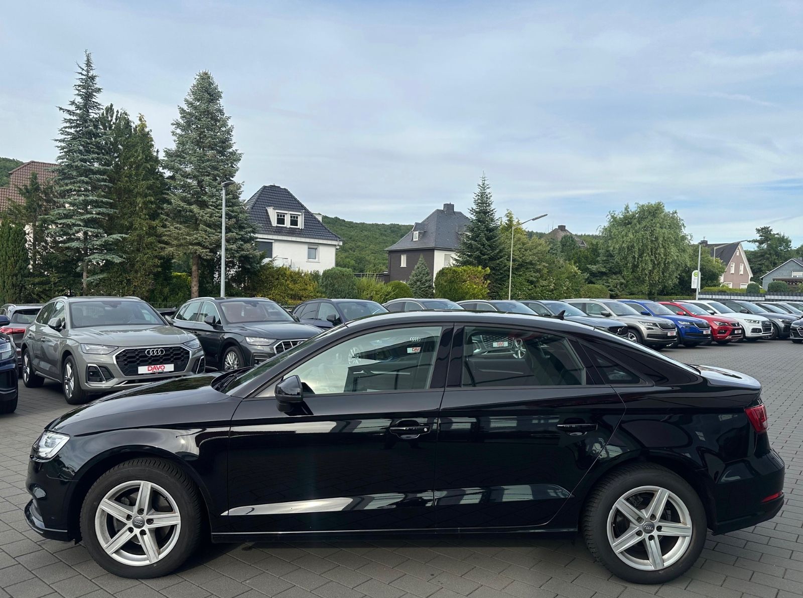 Audi A3 Limousine 30 TFSI - Samsaru's Car Outlet