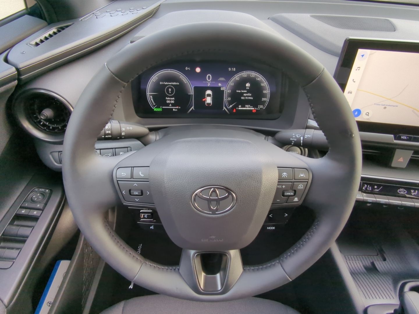 Toyota C-HR Plug-In Hybrid 2.0 EU6e FWD (Syst.223 PS) C