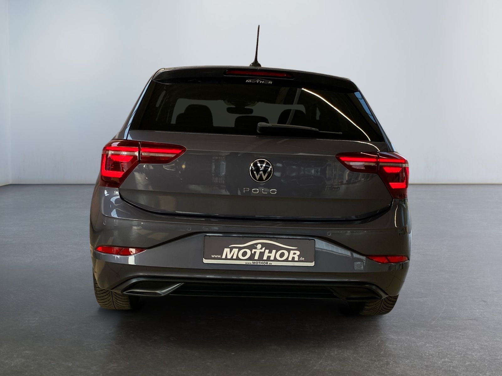 Volkswagen Polo VI Style 1.0 TSI - Samsaru's Car Outlet