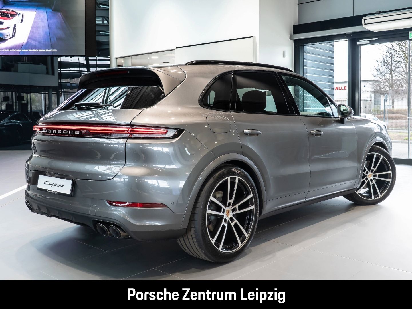 Porsche Cayenne SportDesign 22Zoll Massage AHK HD-Matrix