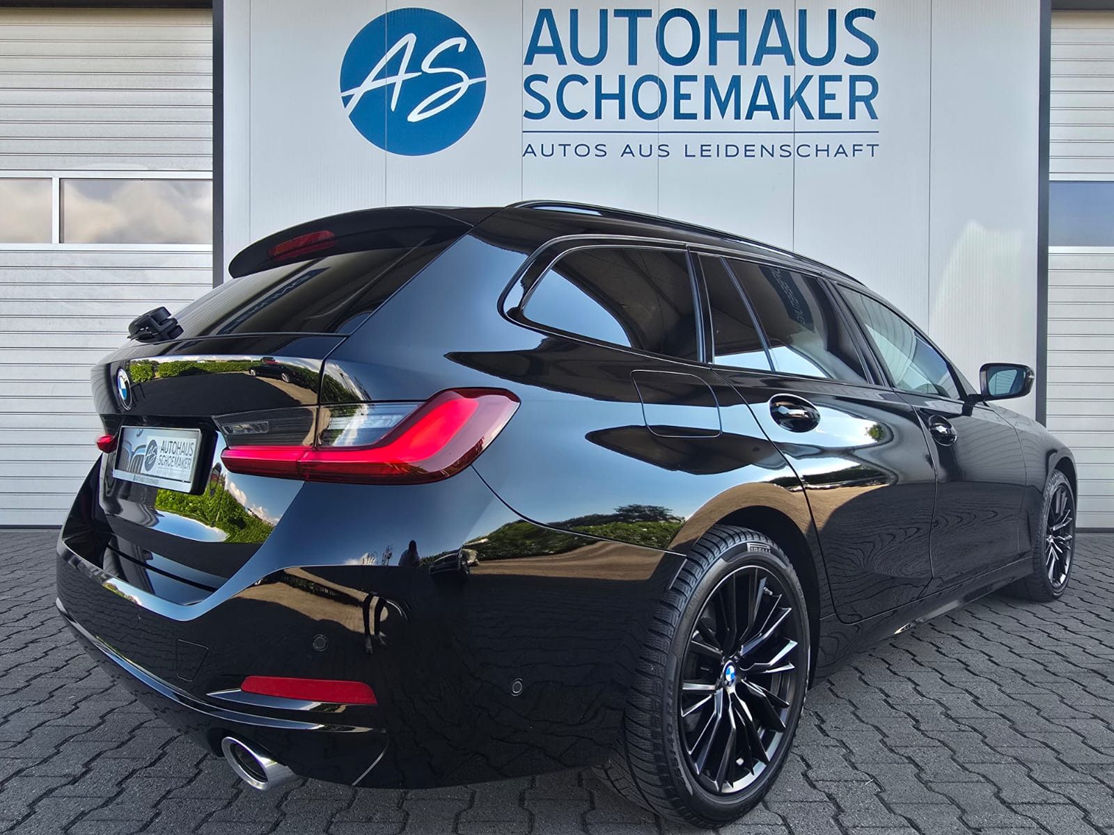 BMW 320d xDrive*Modell2025*NP:71.200EUR*AHK,HUD,360°