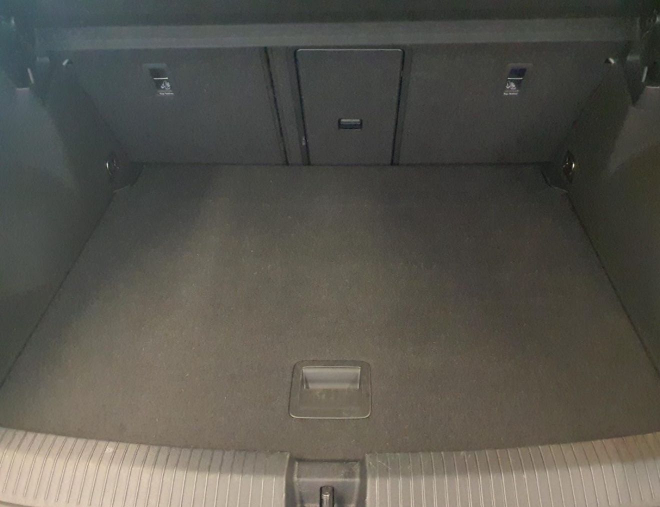 Volkswagen T-Roc R-Line 1.5 TSI DSG - Samsaru's Car Outlet