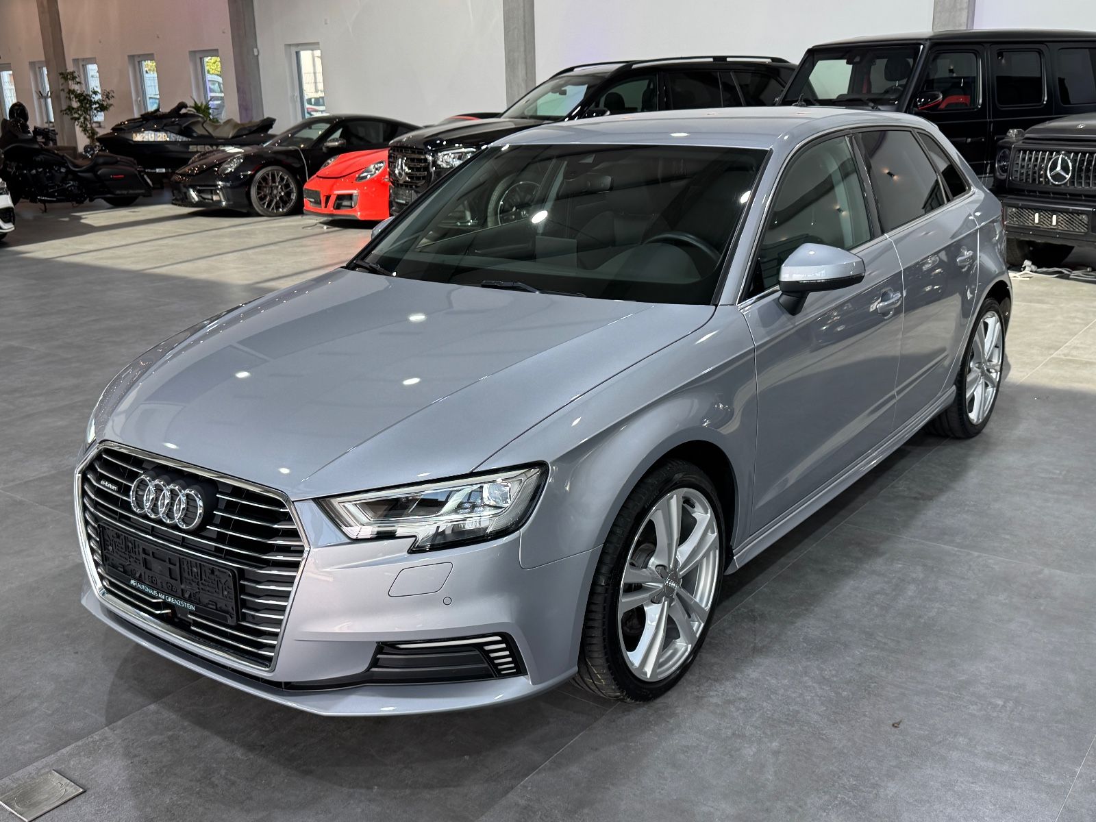 Audi A3 Sportback 40 e-tron sport - Samsaru's Car Outlet