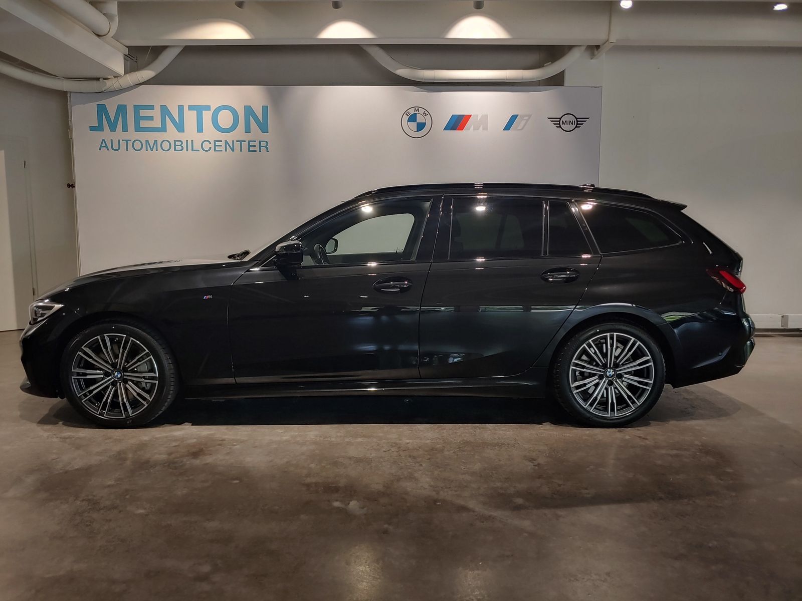 BMW 330d xDrive M Sport - Samsaru's Car Outlet