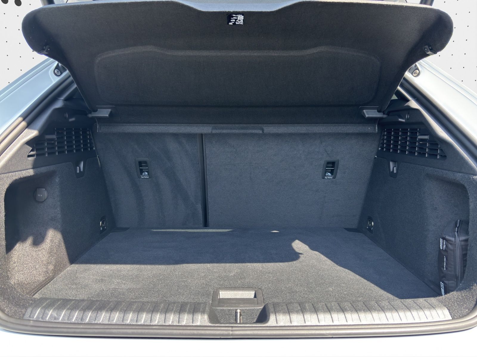 Audi A3 Sportback 35 TDI S-LINE - Samsaru's Car Outlet