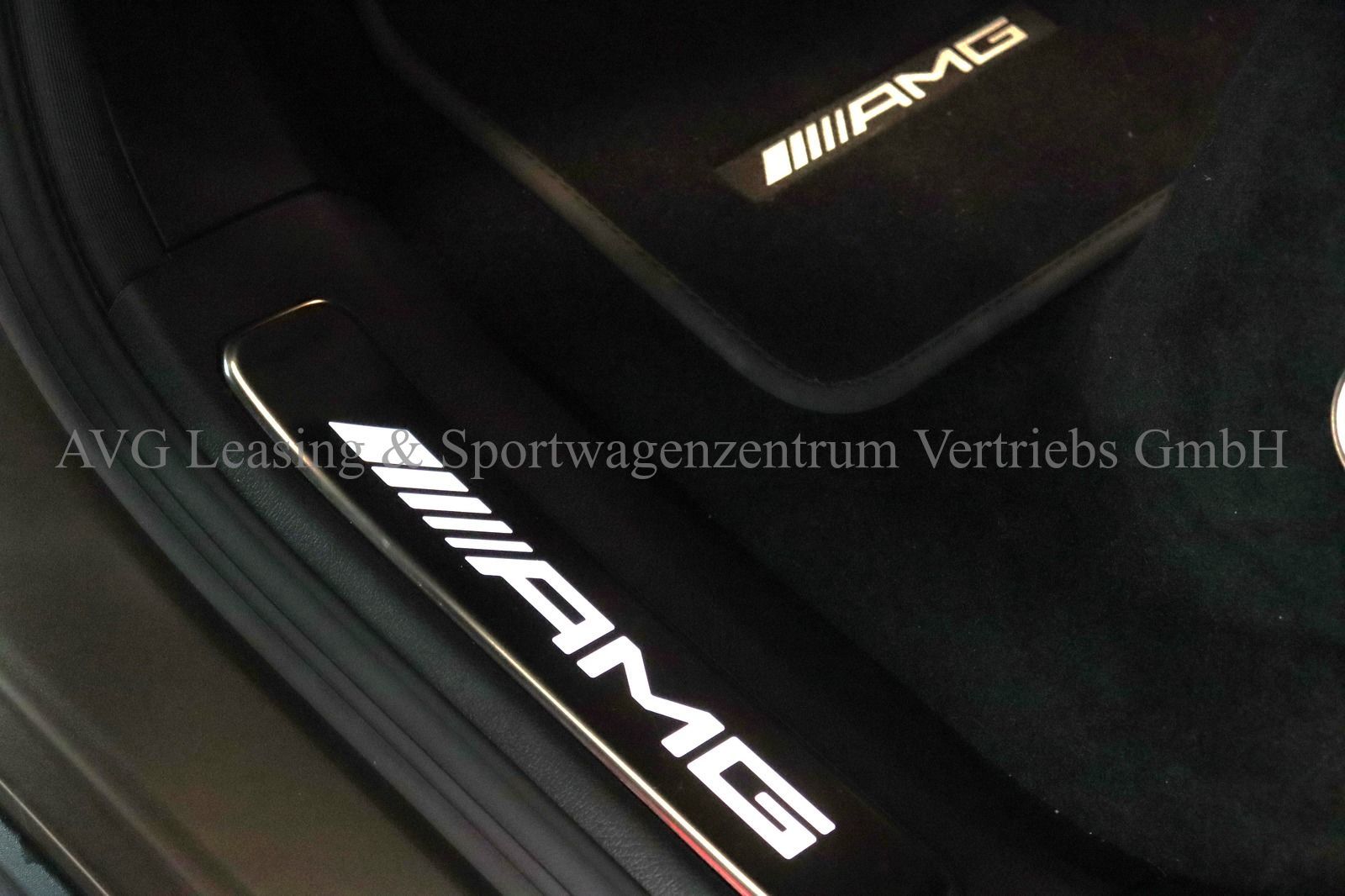 Mercedes-Benz G63 AMG - Samsaru's Car Outlet