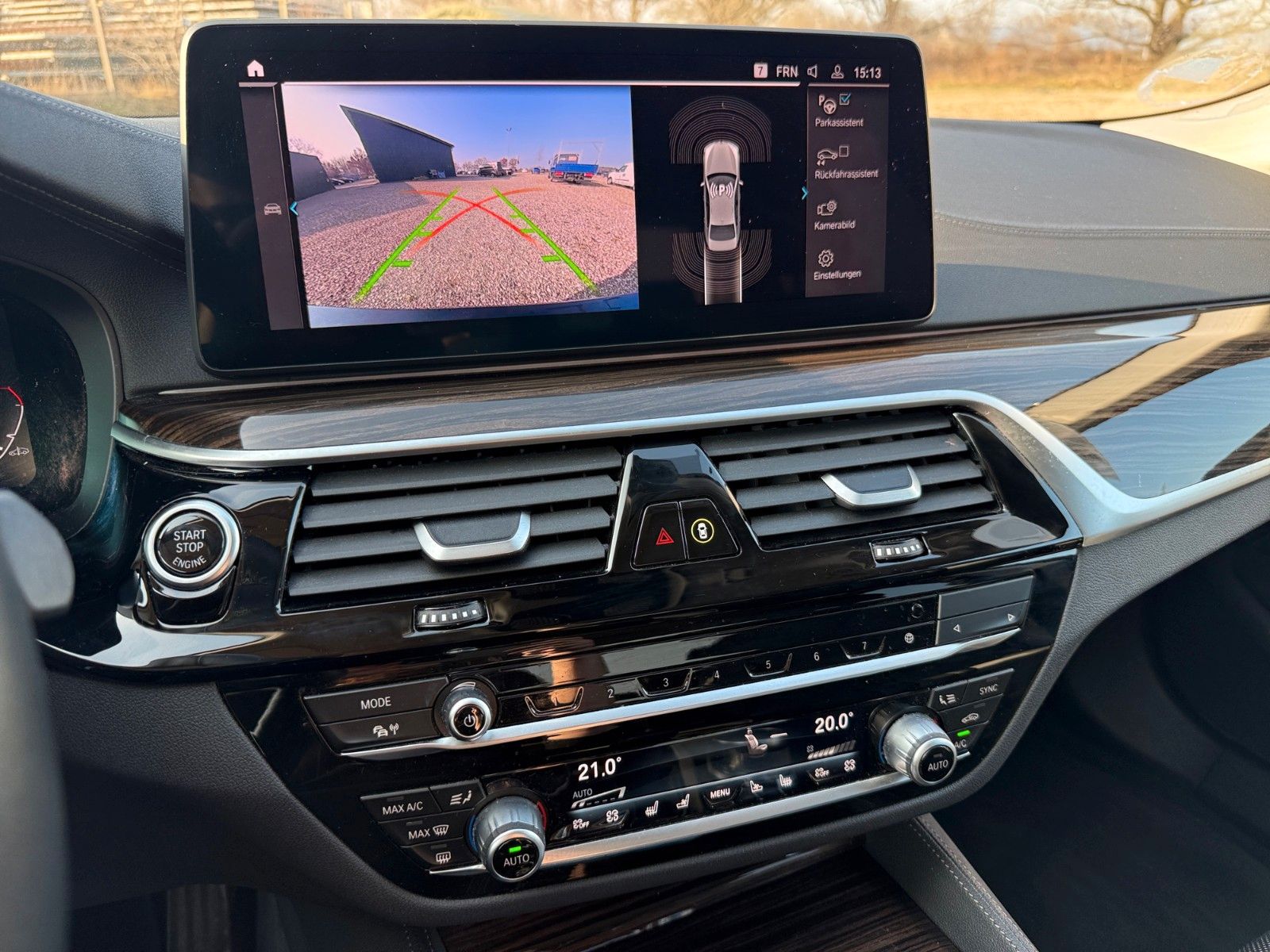 BMW 520 d xDrive Luxury Line/Live Cockpit