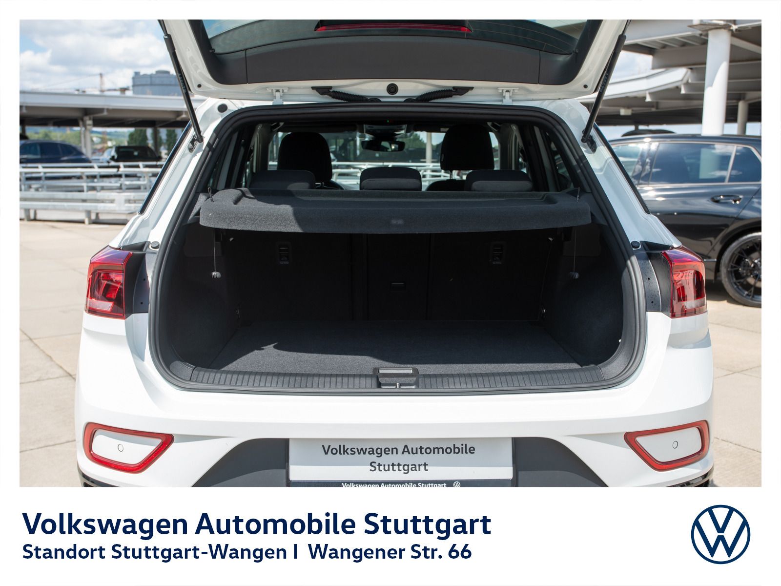 Volkswagen T-Roc Style 1.5 TSI DSG - Samsaru's Car Outlet