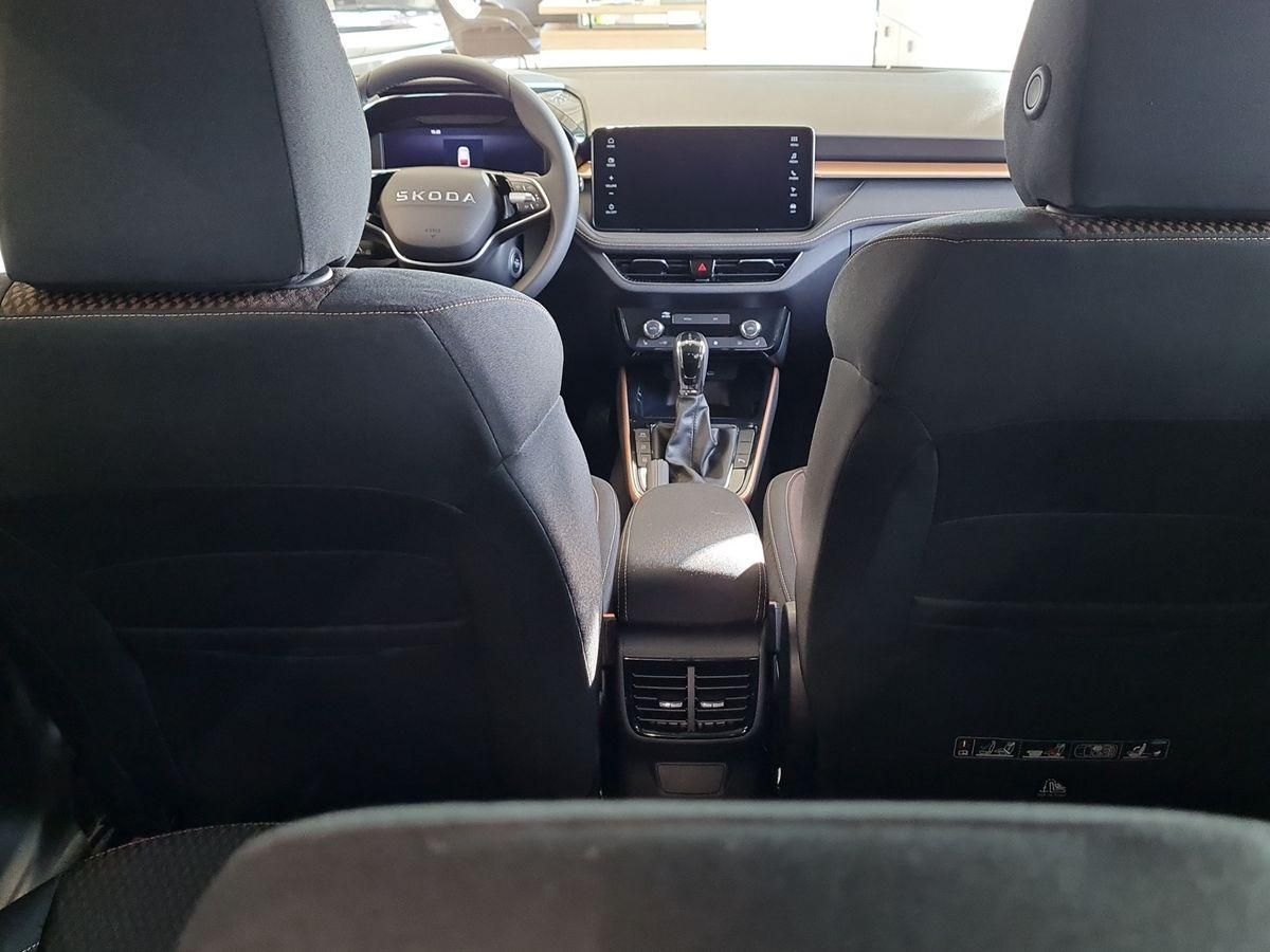Skoda Fabia Tour 1,0 TSI DSG+ACC+PDC+RFK+LHZ+LED+AHK+