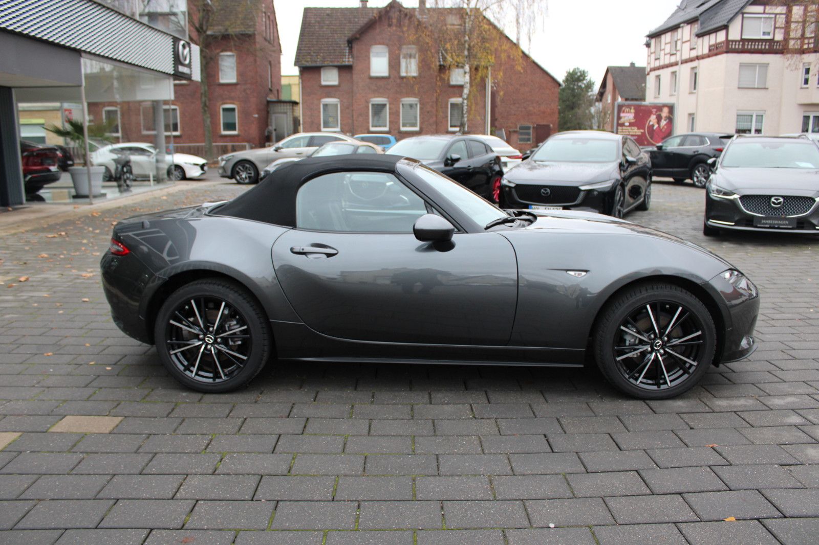 Mazda MX-5 Exclusive-Line*LEDER*NAVI*LED*KAMERA*BOSE