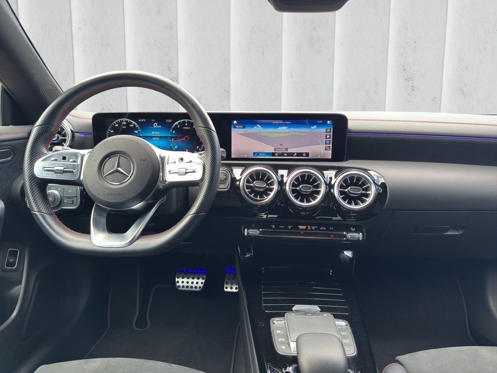 Mercedes-Benz CLA 250 AMG Coupé - Samsaru's Car Outlet