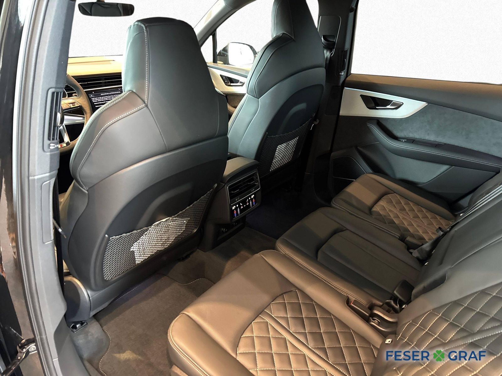 Audi Q7 SUV S line 50 TDI 286 PS PANO/AHK/HEAD-UP