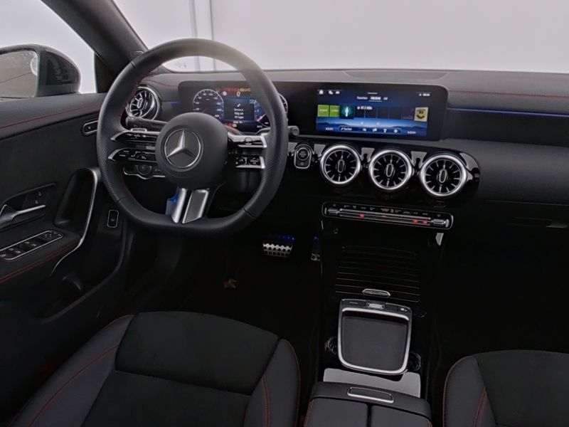 Mercedes-Benz CLA 220 4M Coupé AMG-Sport - Samsaru's Car Outlet