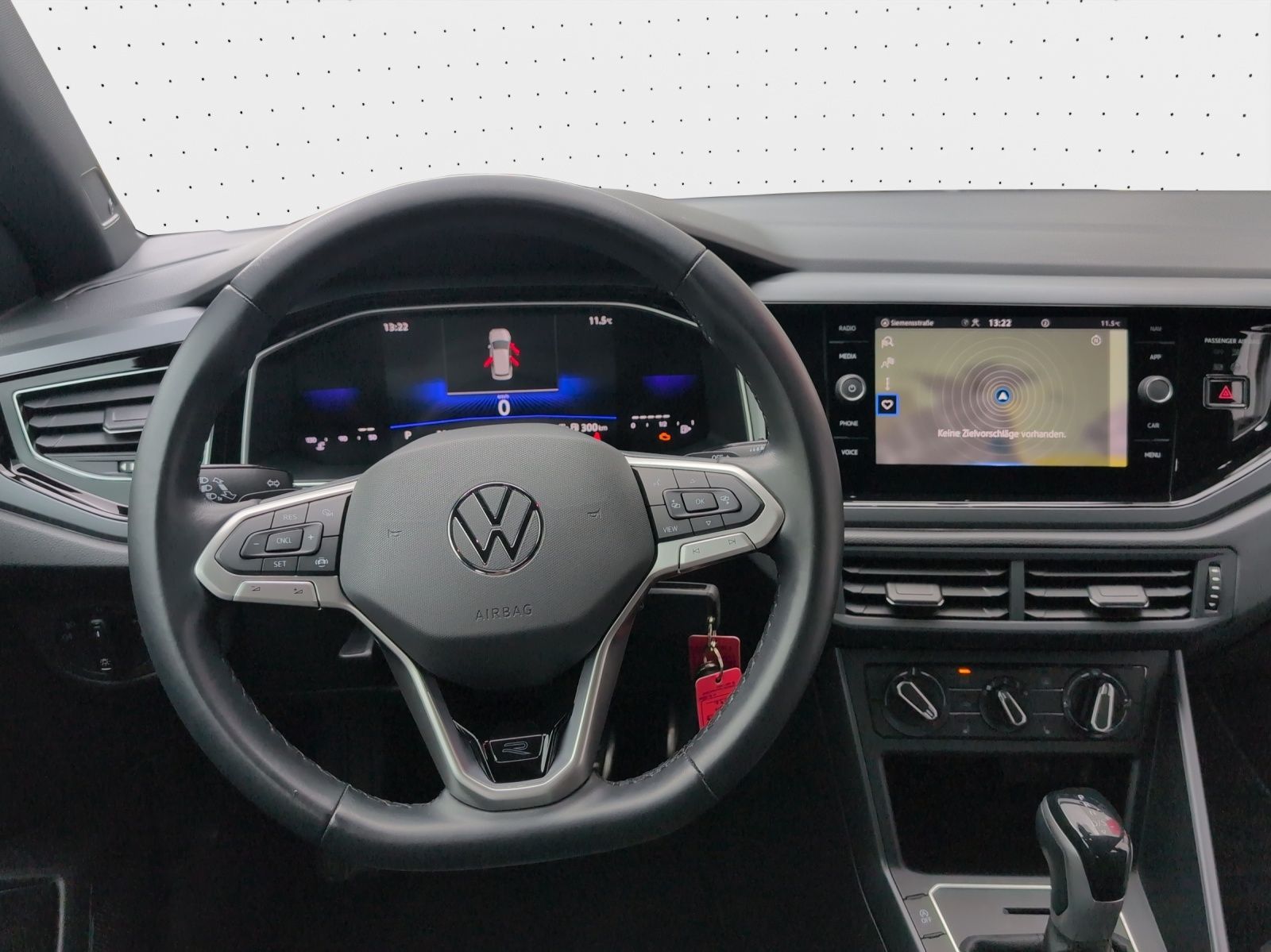 Volkswagen Taigo 1.5 TSI R-Line - Samsaru's Car Outlet