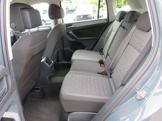 Volkswagen Tiguan Life 1.4 TSI Hybrid - Samsaru's Car Outlet