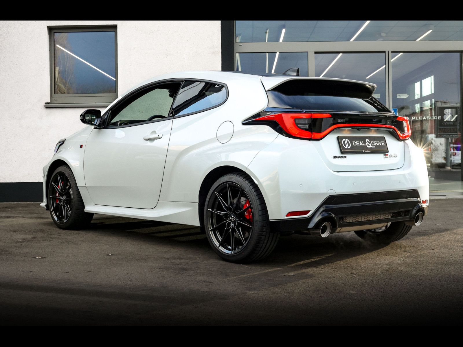 Toyota Yaris GR-FOUR AUTO°CARPLAY°KAM°JBL°ACC