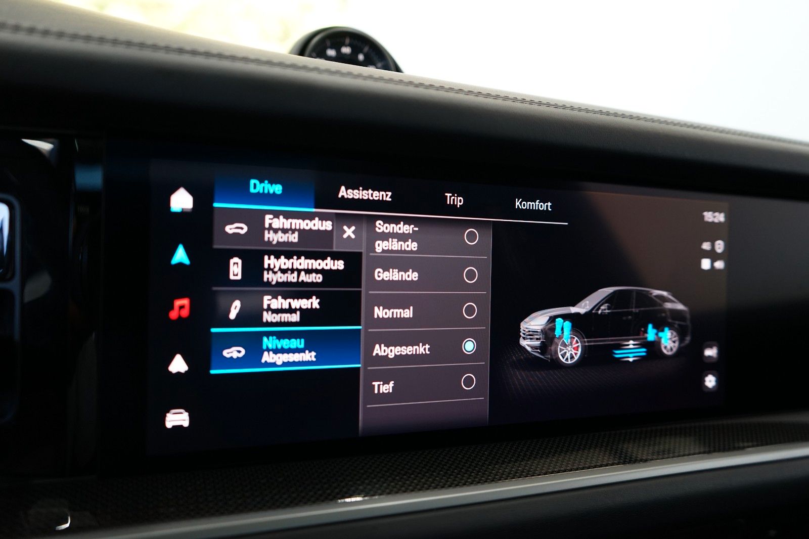 Porsche Cayenne Coupe E-Hybrid/P-Display/NightVision/18W