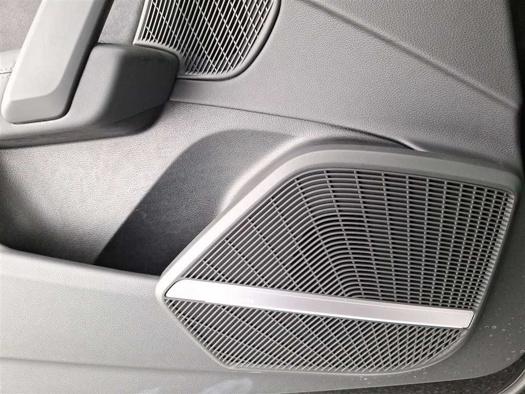 Audi Q5 S line 45 2.0 TFSI quattro S-tronic MatrixLED