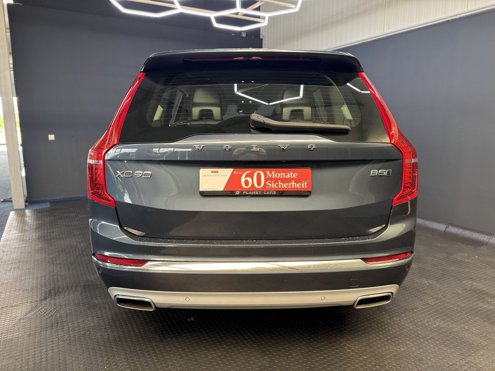 Volvo XC90 Inscription AWD - Samsaru's Car Outlet