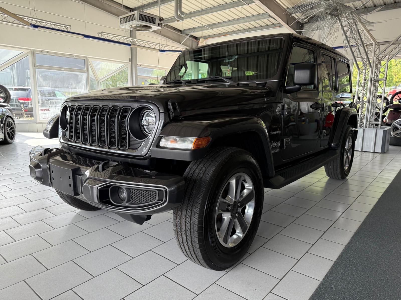 Jeep Wrangler 3.6 V6 Sahara one touch sky roof LED