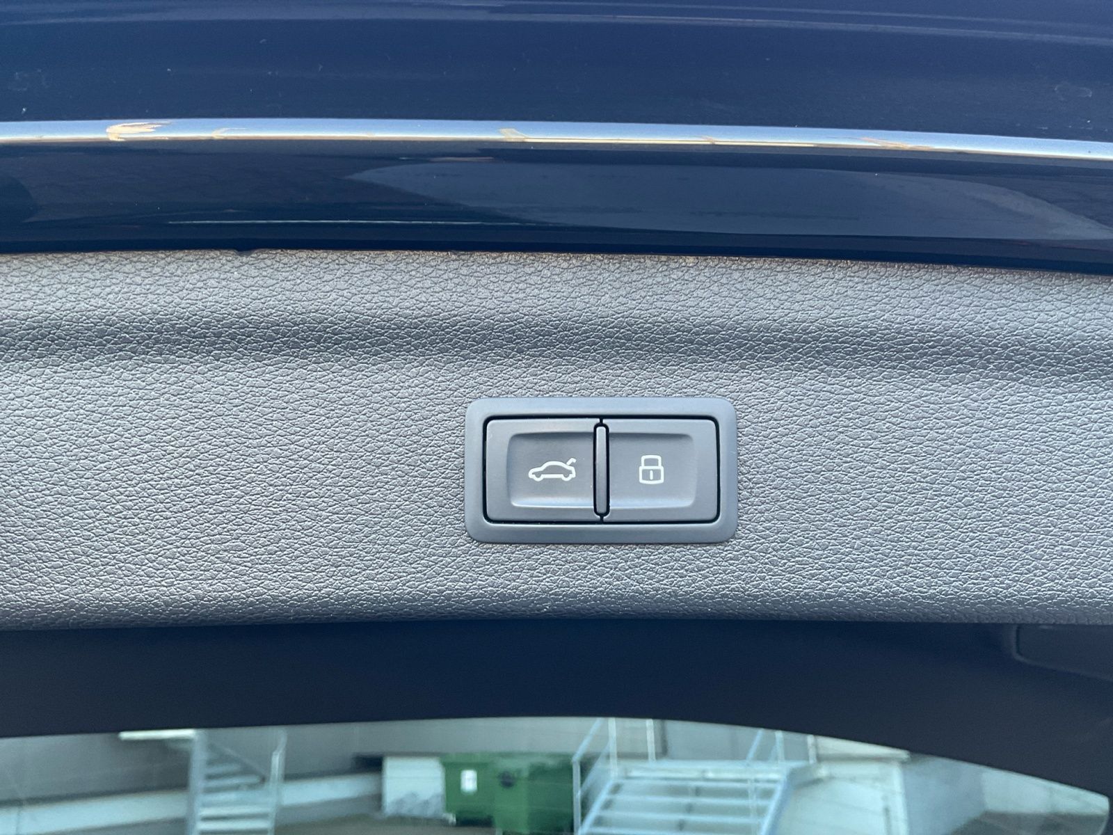 Audi Q3 40 TDI S line quattro - Samsaru's Car Outlet