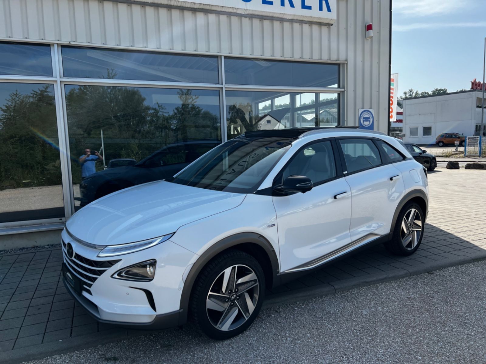 Hyundai Nexo Fuel Cell - Samsaru's Car Outlet