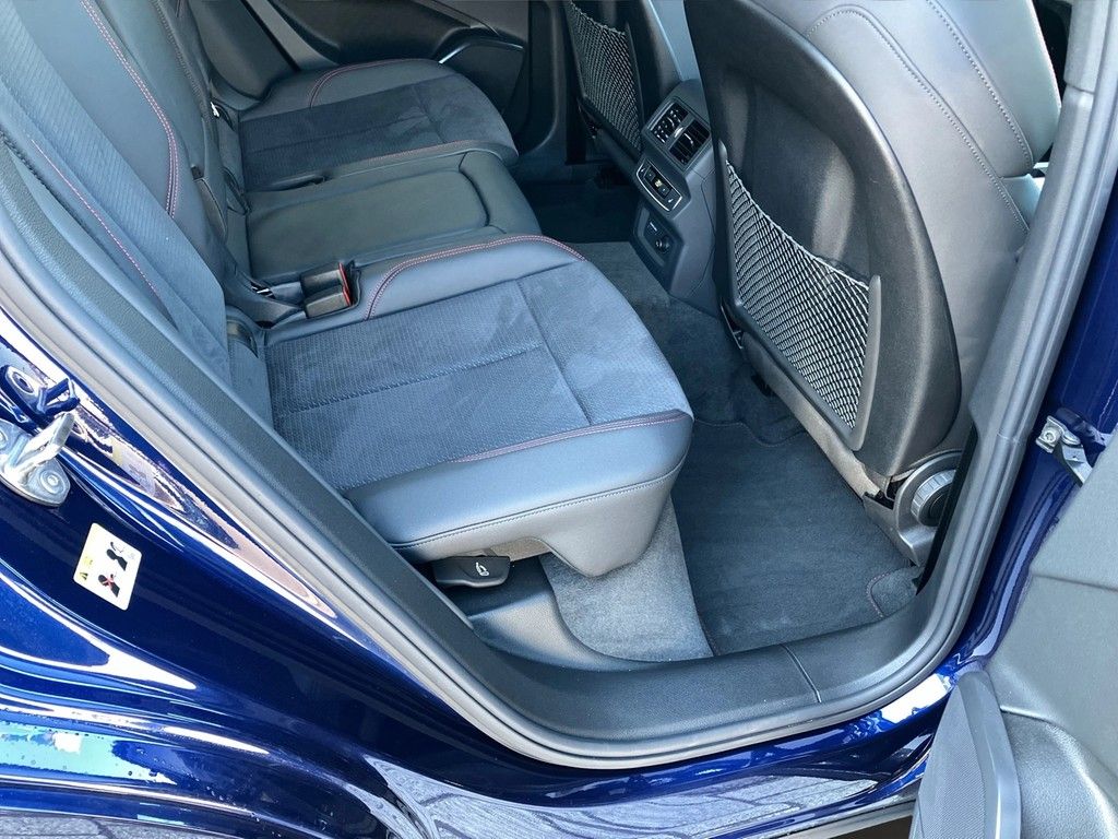 Audi Q5 55 TFSIe quattro S tronic S line - Samsaru's Car Outlet