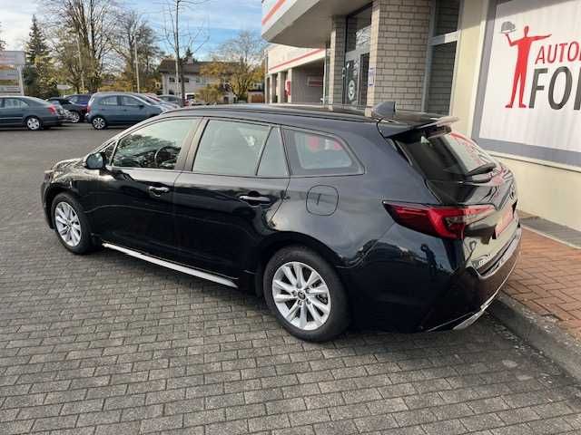Toyota Corolla Touring Sports 1.8 Hybrid - LED, NAVI, S