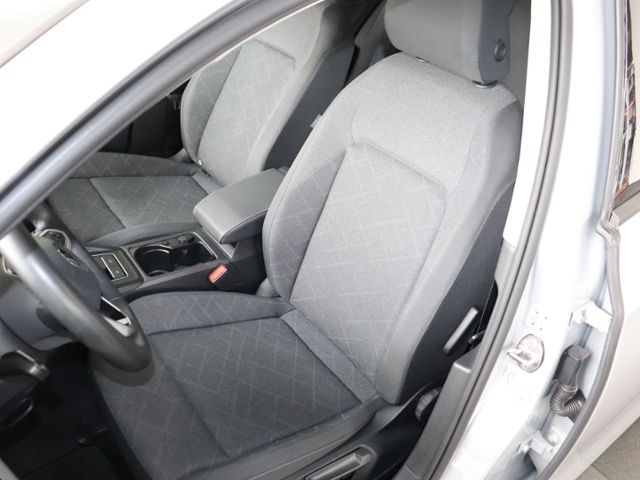 Volkswagen Golf VIII Variant Life 1.5 TSI - Samsaru's Car Outlet