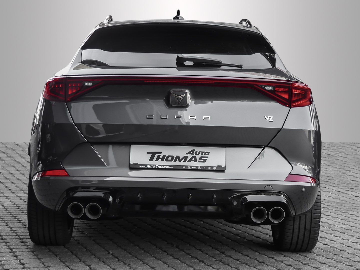 Cupra Formentor  VZ 2.0TSI 4DRIVE DSG BREMBO+AKRAPOVIC