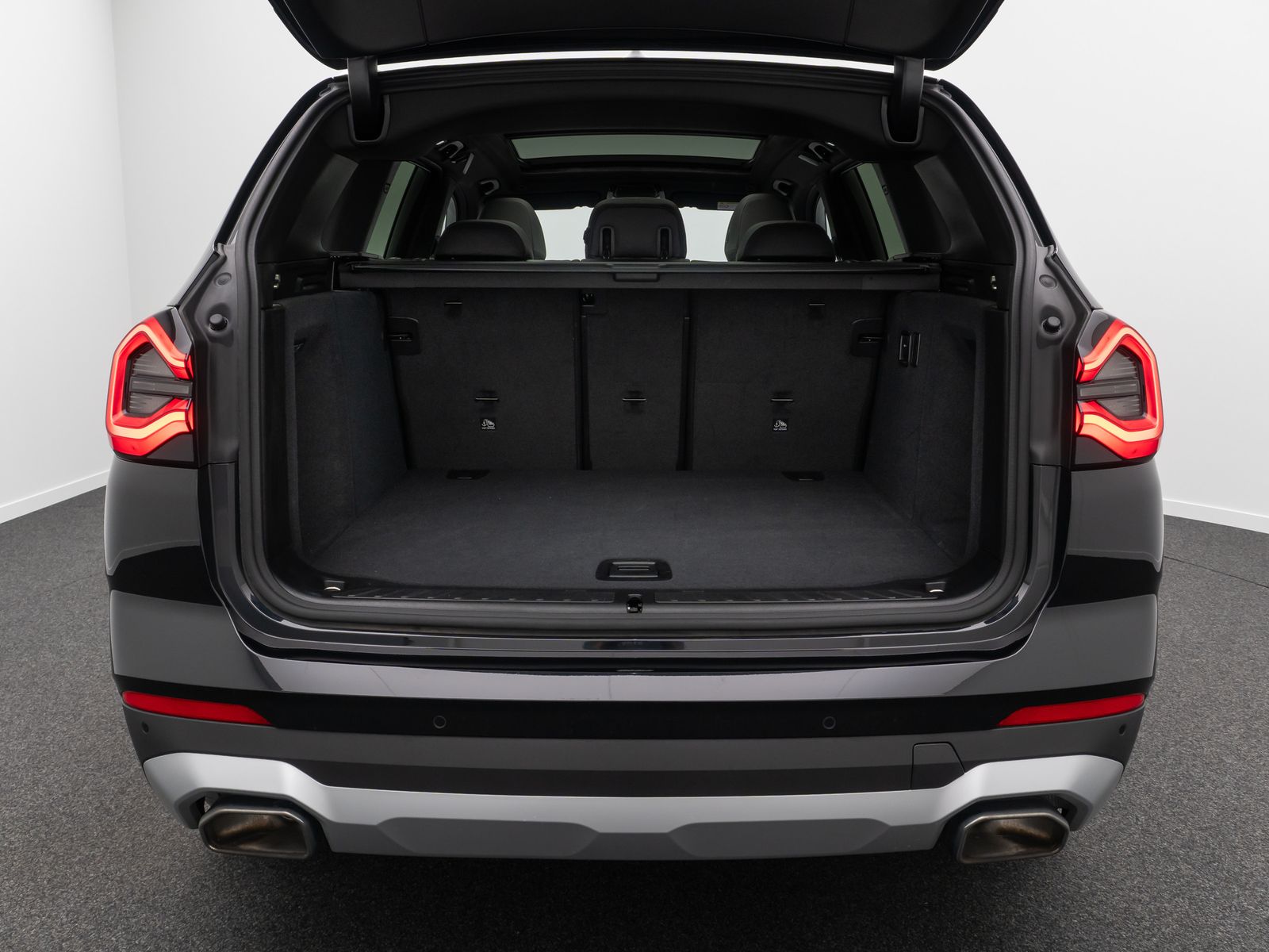 BMW X3 xD30d M Sport - Samsaru's Car Outlet