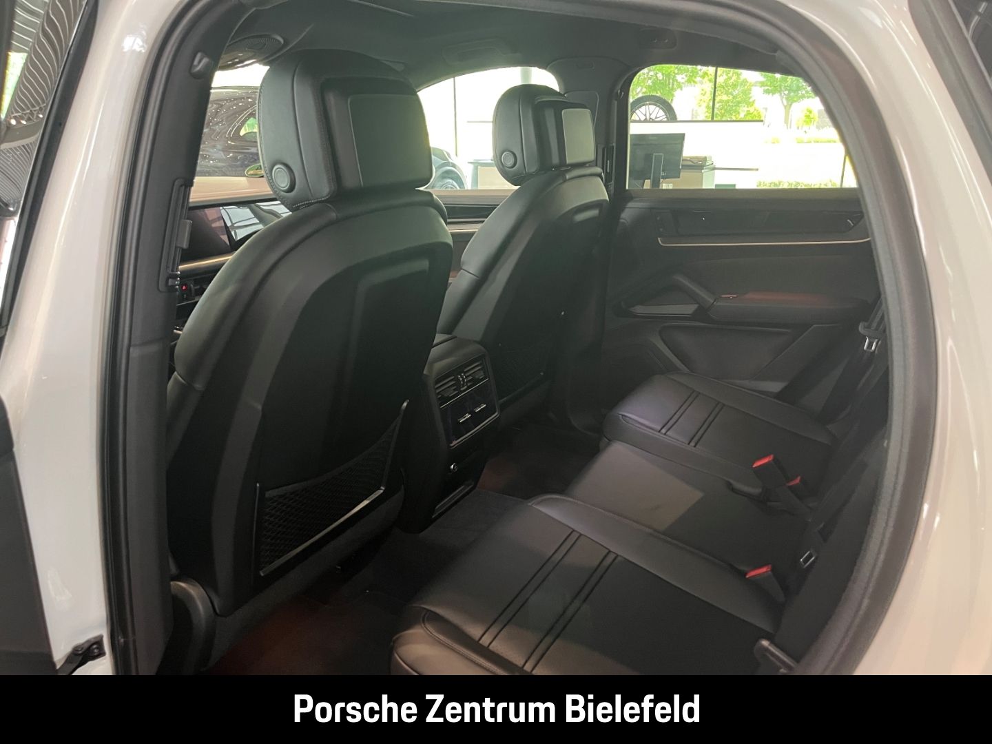 Porsche Cayenne E-Hybrid Coupe Panoramadach LED-Matrix