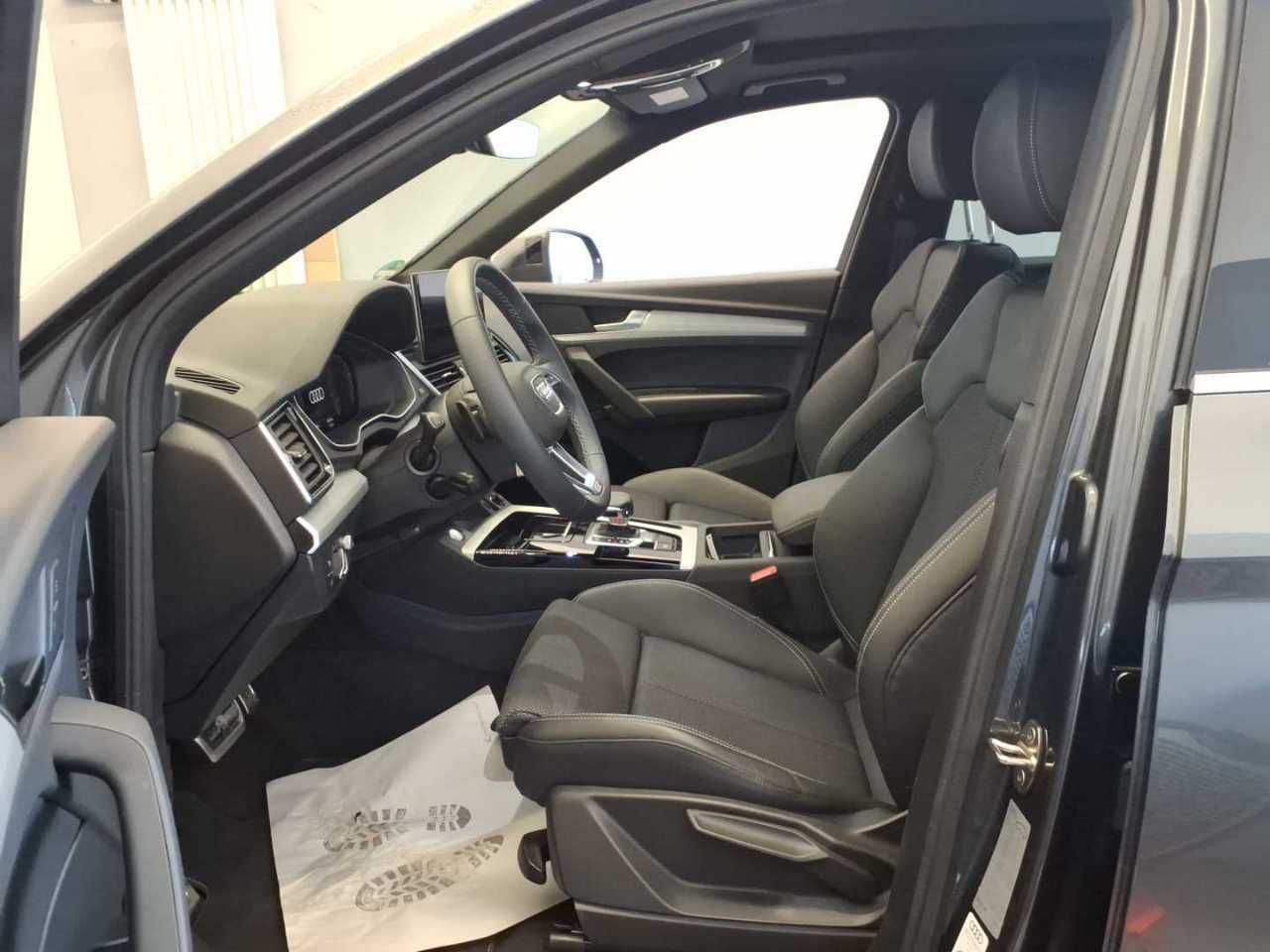 Audi Q5 40 TDI qu. S line Matrix Pano HuD AHK 360°
