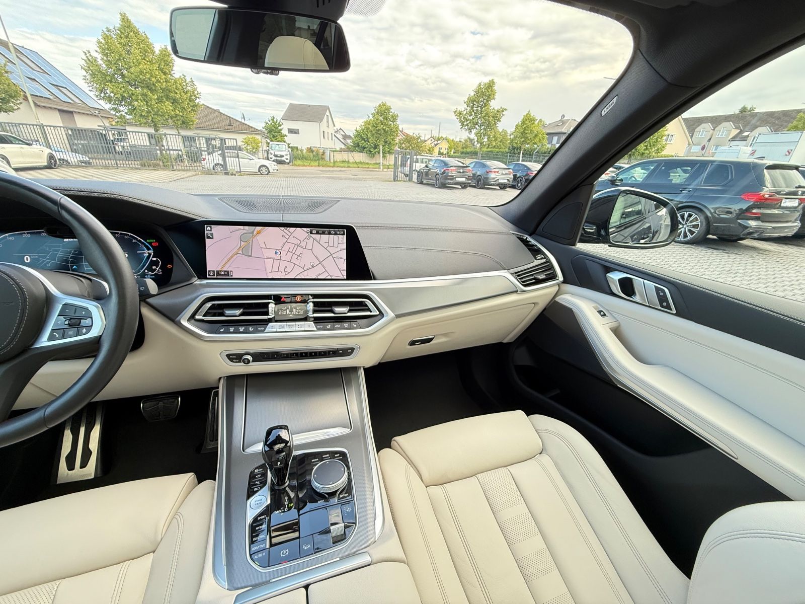 BMW X5*xDrive*45e*MSport*360*ACC*HUD*AHK*DAB*LASER*