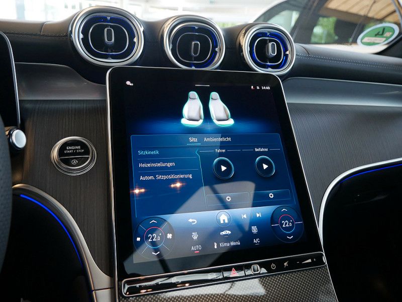 Mercedes-Benz GLC 300 d 4M AMG NIGHT MEMO 360 AHK DISTR KAMERA