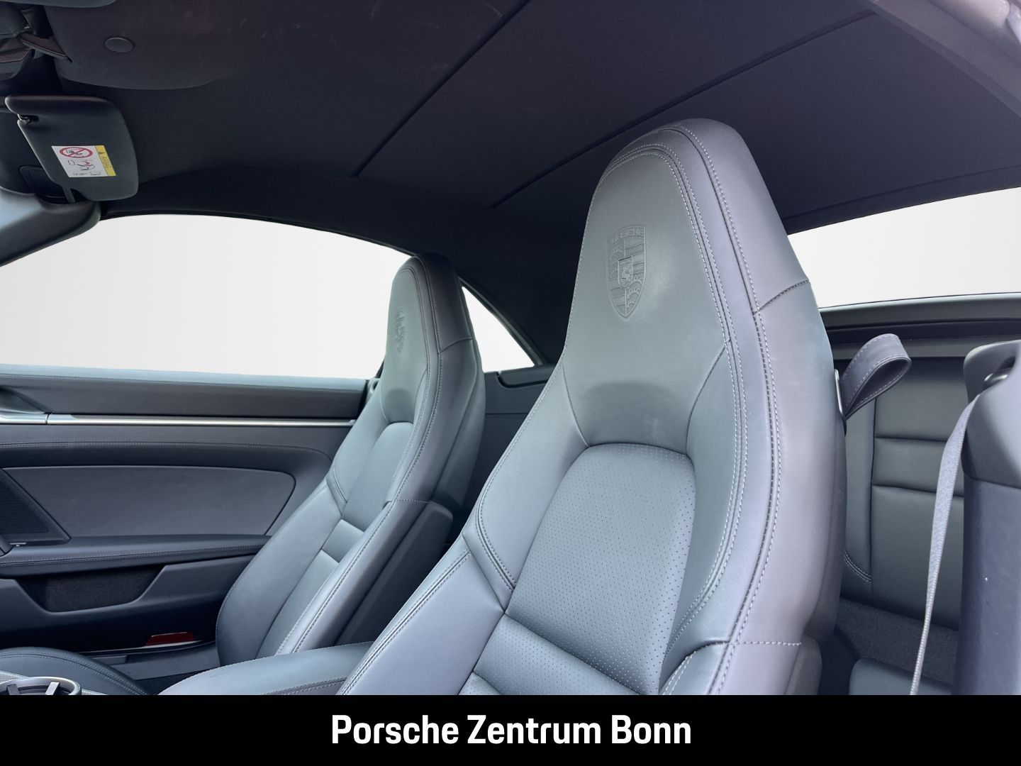 Porsche 992 911 Carrera 4S Cabriolet InnoDrive BOSE