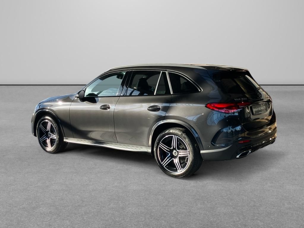 Mercedes-Benz GLC 300 4M AMG*AHK*Night*Sound*Pano-Dach*LED*KAM