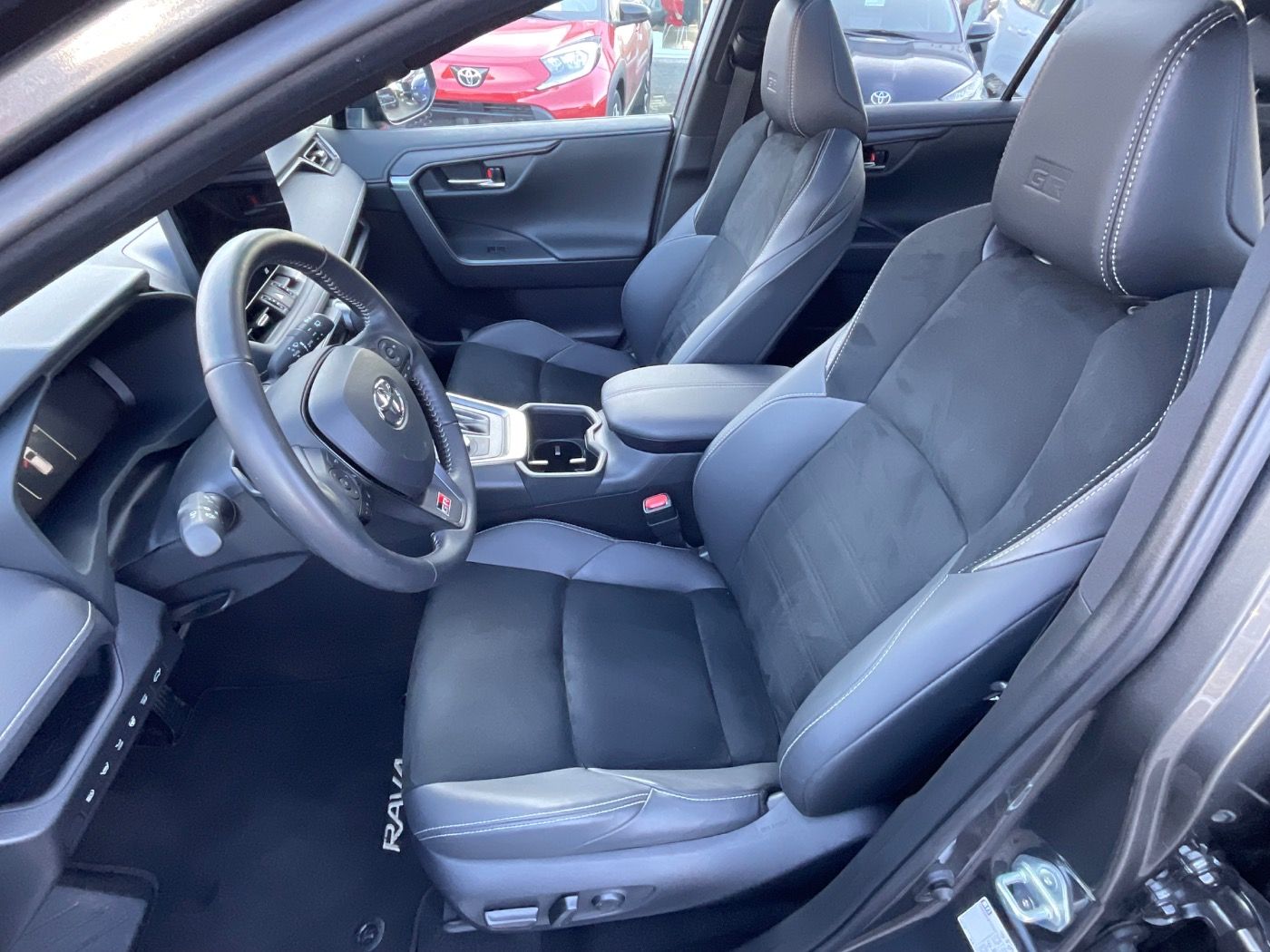Toyota RAV4 2.5 GR Sport ACC+LED+Navi+Pano+SD+SHZ+360