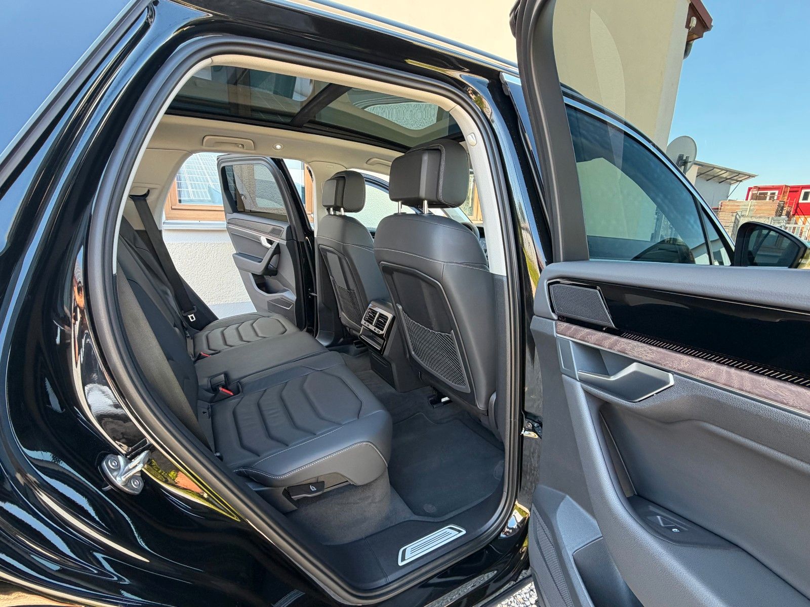 Volkswagen Touareg 3.0 TDI 4Mot. Elegance IQ.Light HD*Pano*