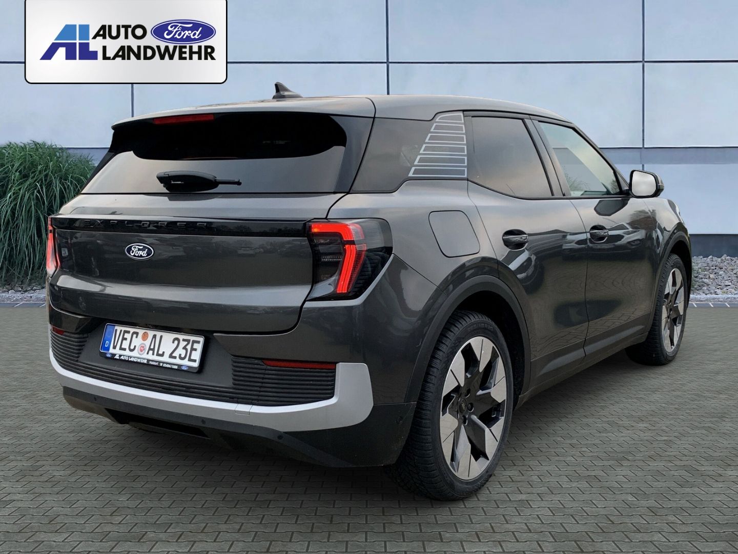 Ford Explorer RWD Extended Range HUD AHK-el. klappb.