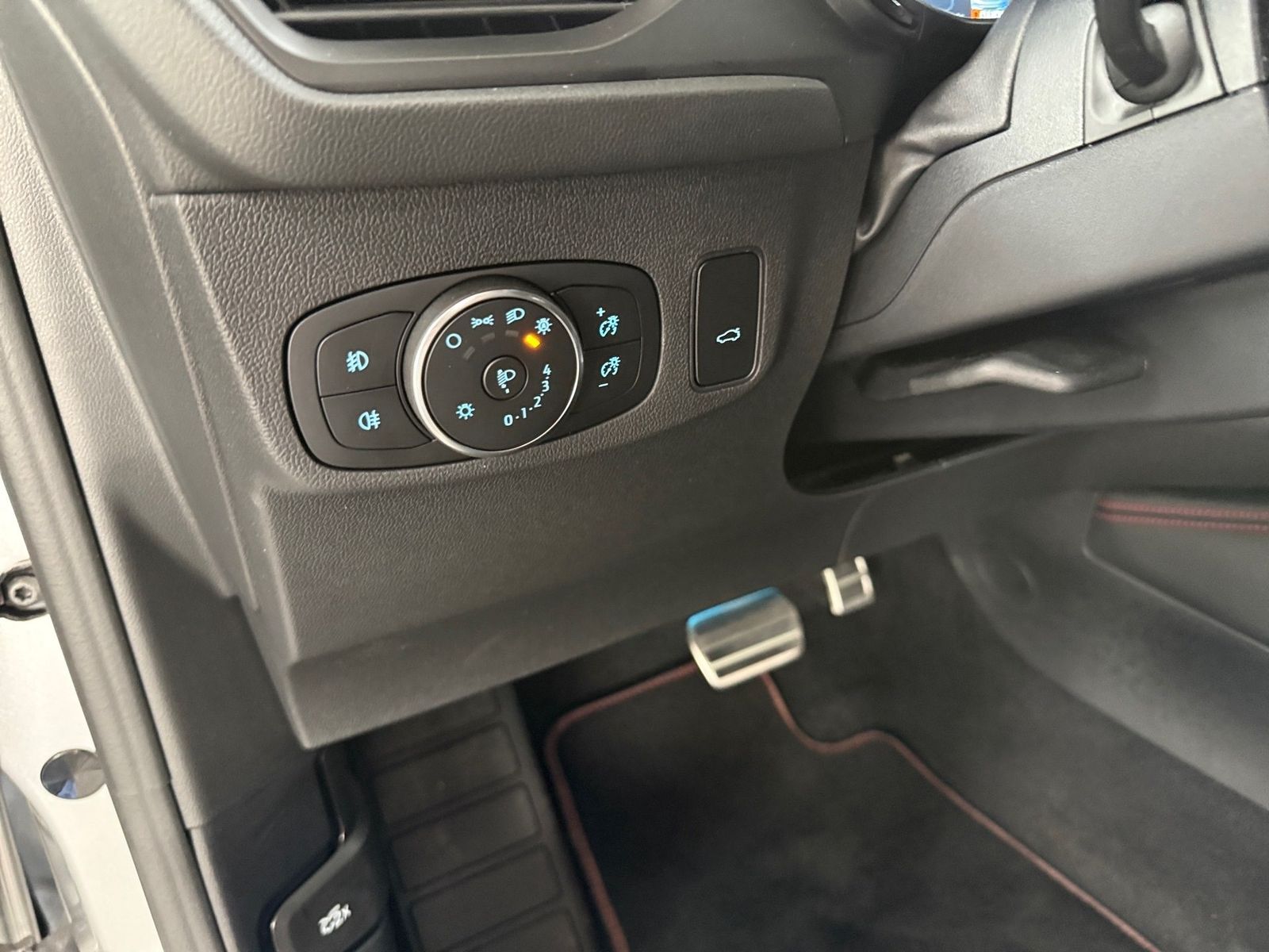 Ford Focus Turnier 1.5 EcoBlue Aut. ST-LINE X *ACC*