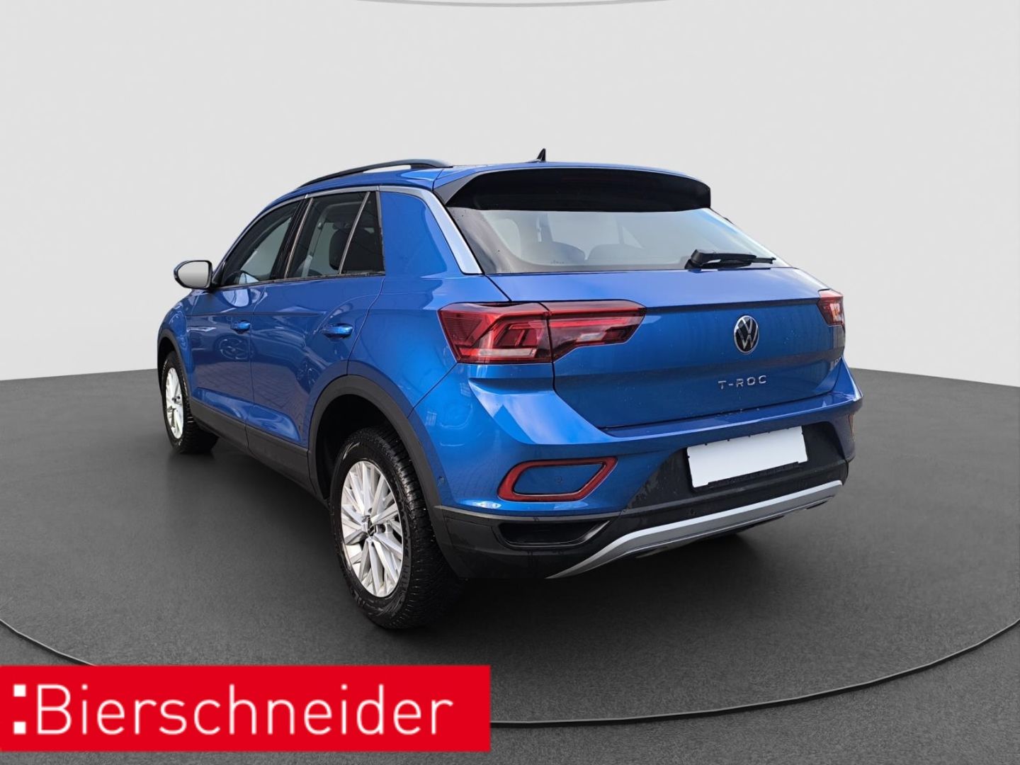 Volkswagen T-Roc 1.0 TSI - Samsaru's Car Outlet