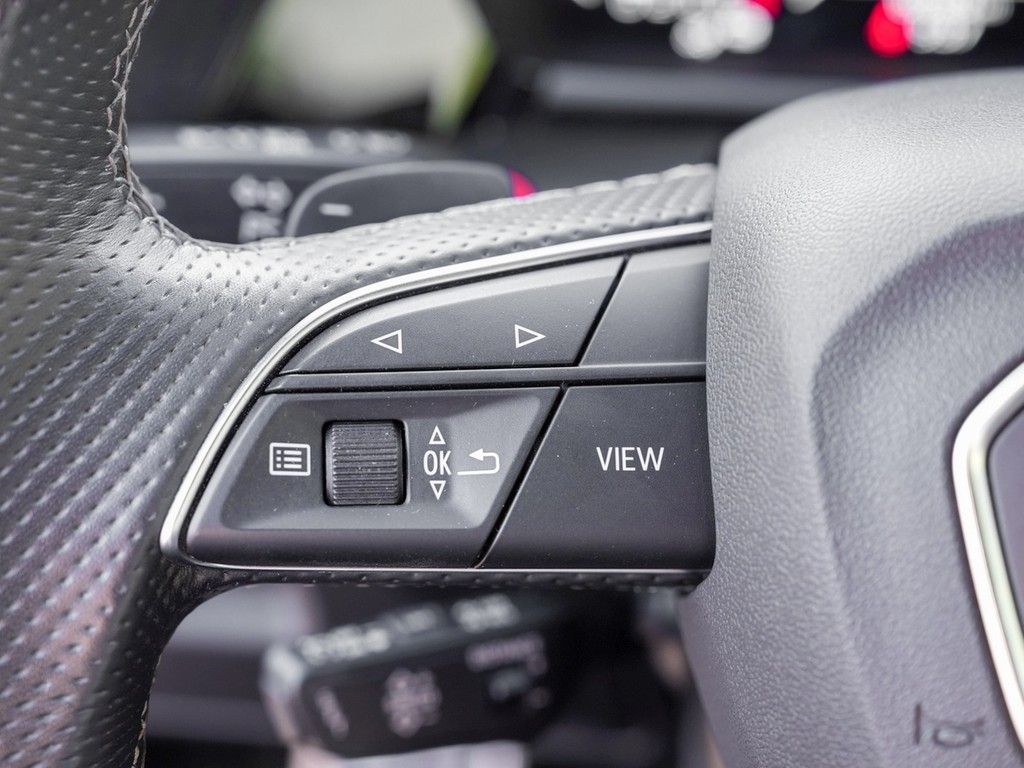 Audi A3 Sportback 45 TFSI e S line S-tron Navi Matrix