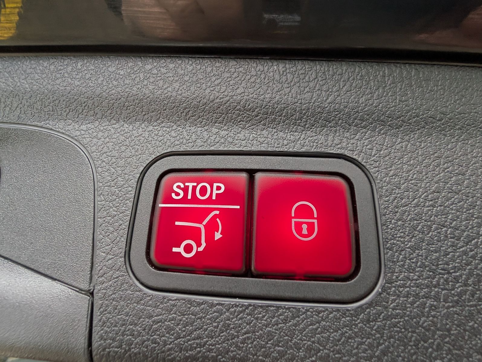 Mercedes-Benz GLE 350e4Matic*1Hd*Dis+*AHK*360°PANO*JungeSterne