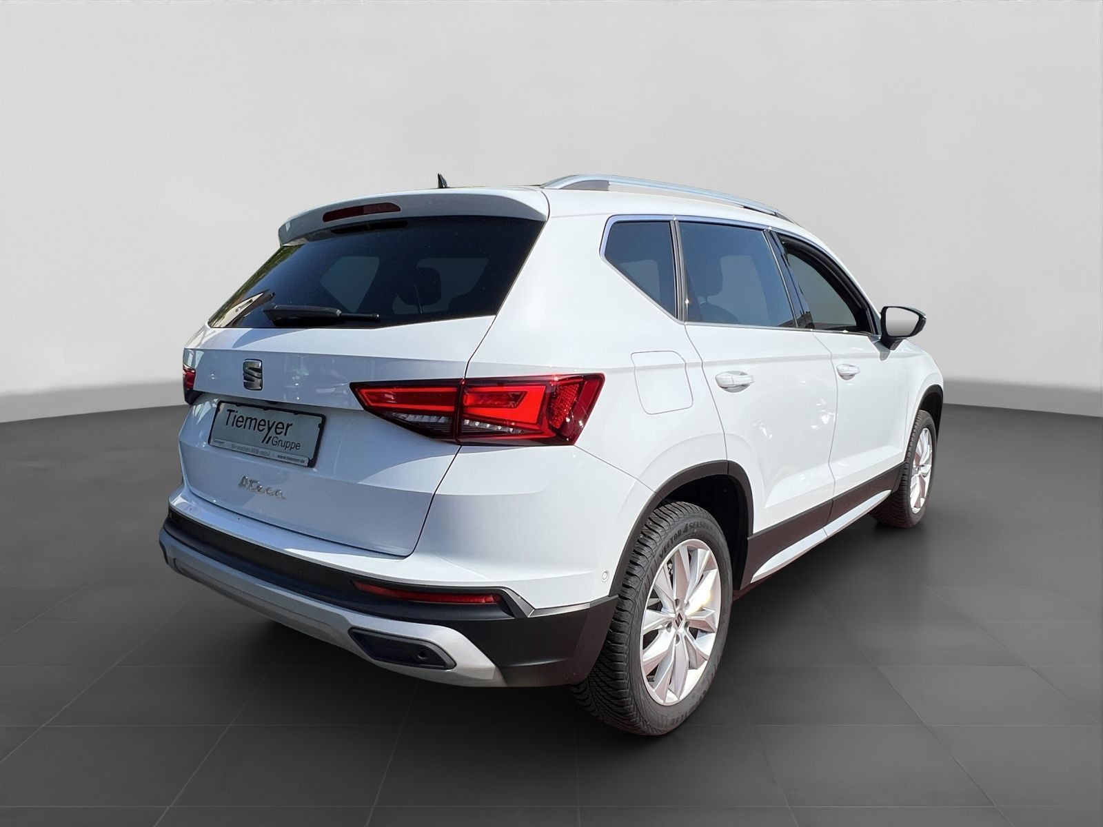 Seat Ateca 2.0 TDI DSG XP NAVI AHK ACC GJR SITZHZ