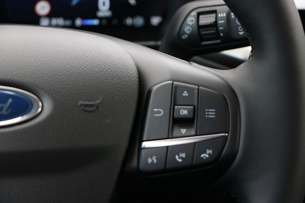 Ford Focus Titanium X RK ACC LED Automatik Park Assis