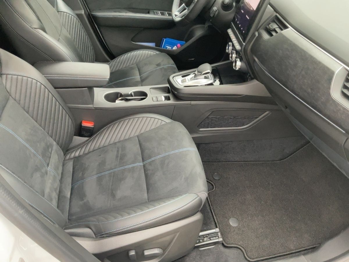 Renault Arkana ESPRIT ALPINE Full Hybrid - Samsaru's Car Outlet
