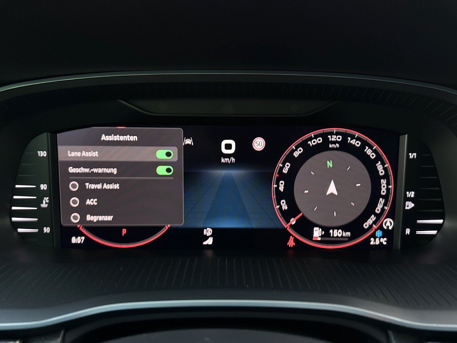 Skoda 2.0TSi 4x4 Sportline NAVI KAMERA eHK LM18"AHK